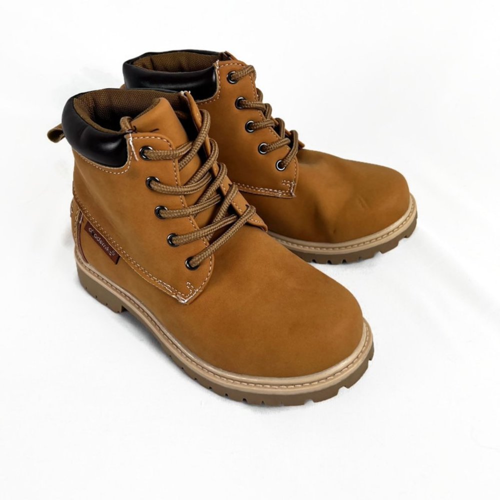 Akademiks Boy's Child Polar 02 Lace-Up Boots Shoes Tan Sz US 13 rubber sole EUC